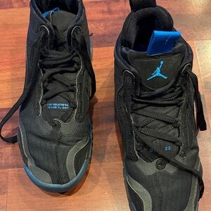 Jordan Black and Blue Air720 Size 7.5